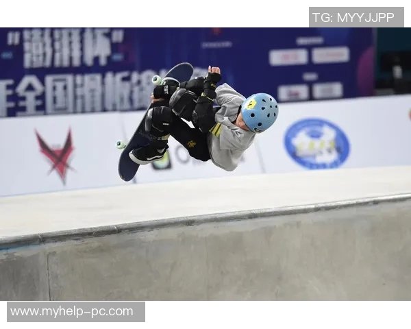 北京滑板队在世界攀岩锦标赛中的团队协作表现分析与点评