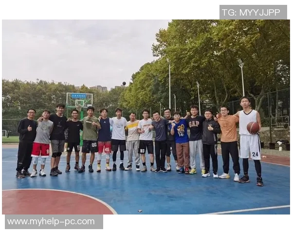 成都篮球队耐力分析与训练策略探讨助力球队提升竞技水平