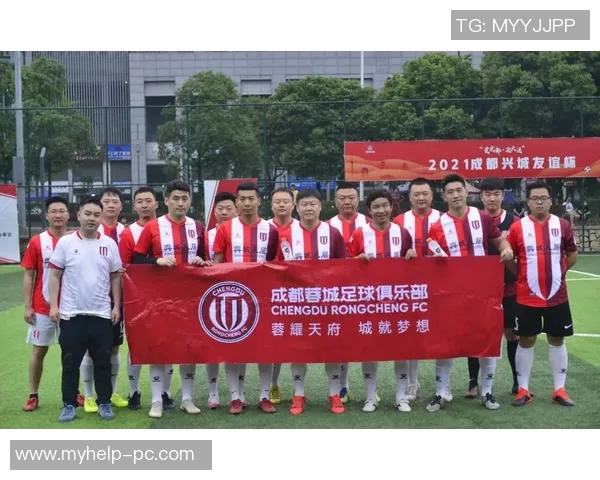 南京足球队实力引发热议球迷对球队表现的不同看法与争论